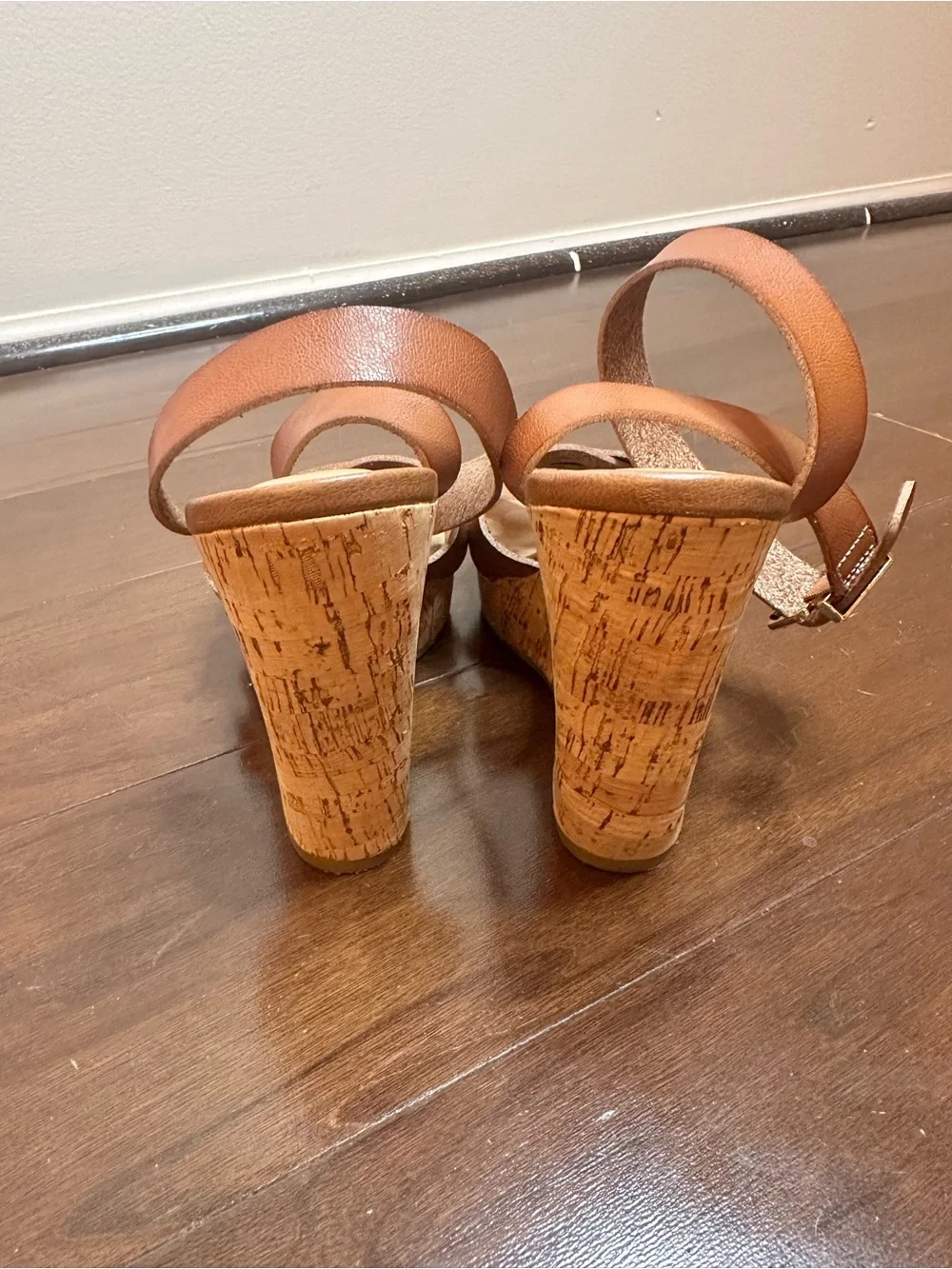 Express Tan Crisscross Strap Leather Sandals